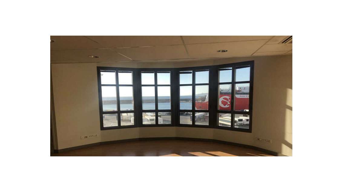 À louer bureaux 913m² proche Grand Port Marseille