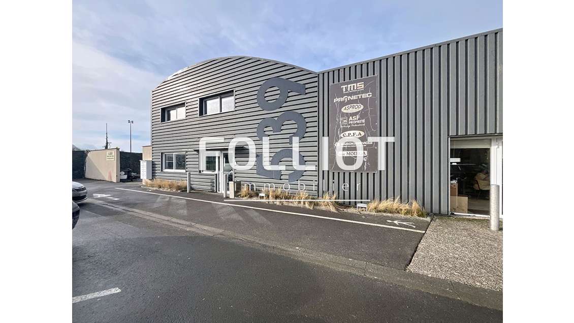 A louer bureaux 30m² R+1 à Granville 