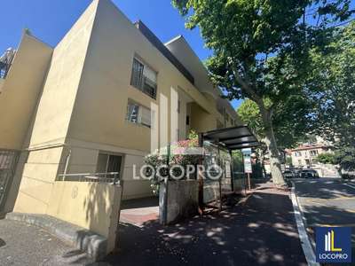 Bureaux 75m² RDC à louer centre-ville de Grasse