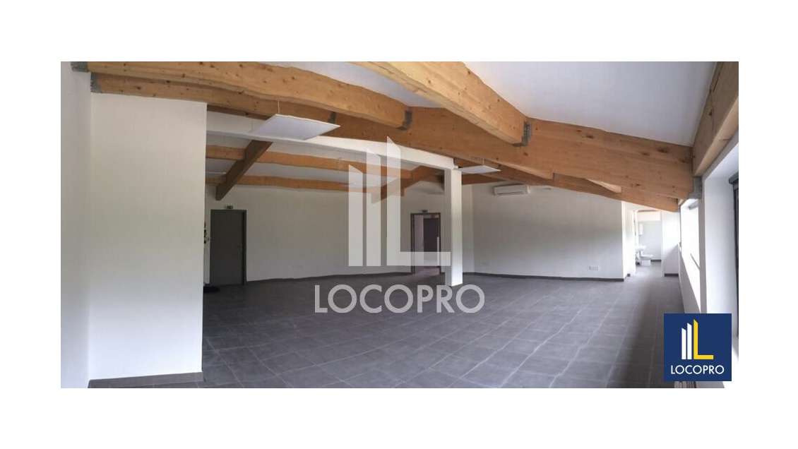 A louer bureau 78m² empl stratégique à Grasse