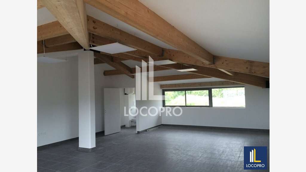 A louer bureau 78m² empl stratégique à Grasse