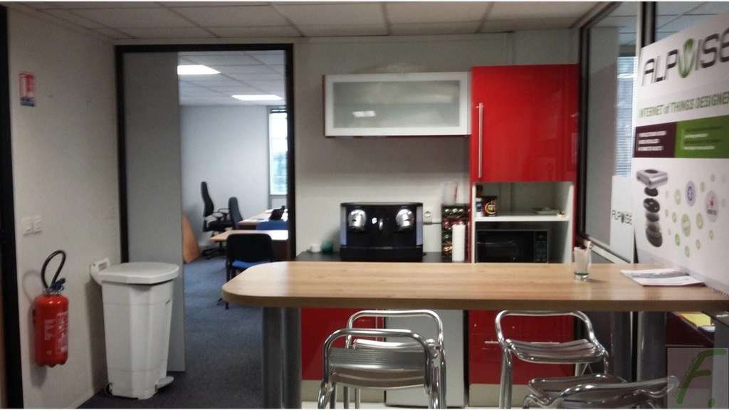 A louer bureaux 215m² R+3 Grenoble Europole Pulsar