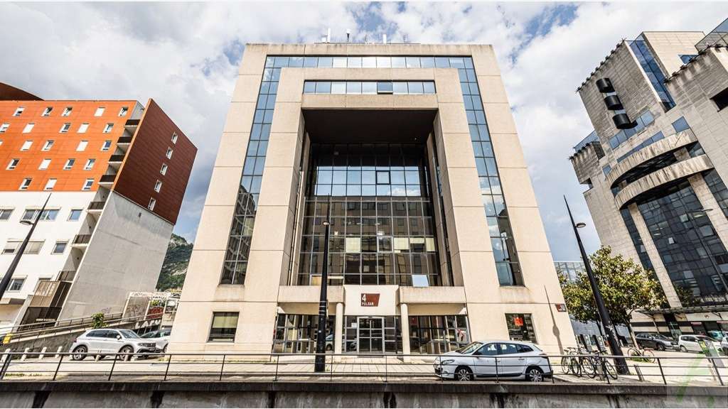 A louer bureaux 215m² R+3 Grenoble Europole Pulsar