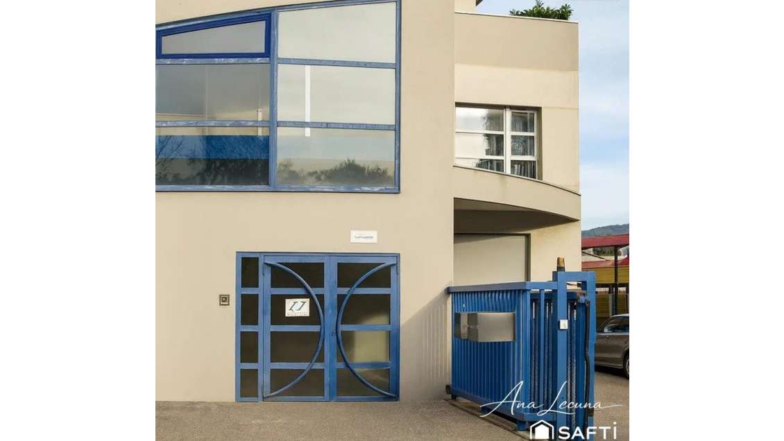 Location local professionnel à Voiron centre
