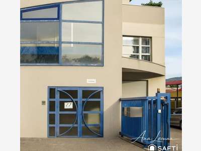 Location local professionnel à Voiron centre