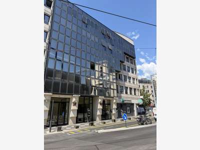 Bureaux 107 m²