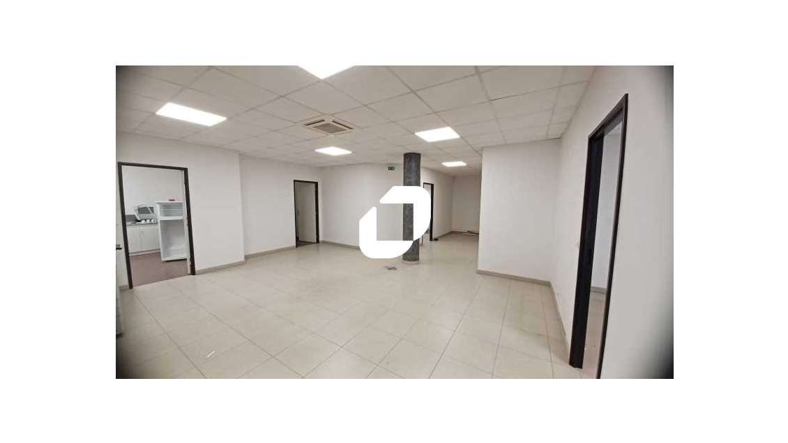A louer Bureaux 120m² Gretz armainvilliers