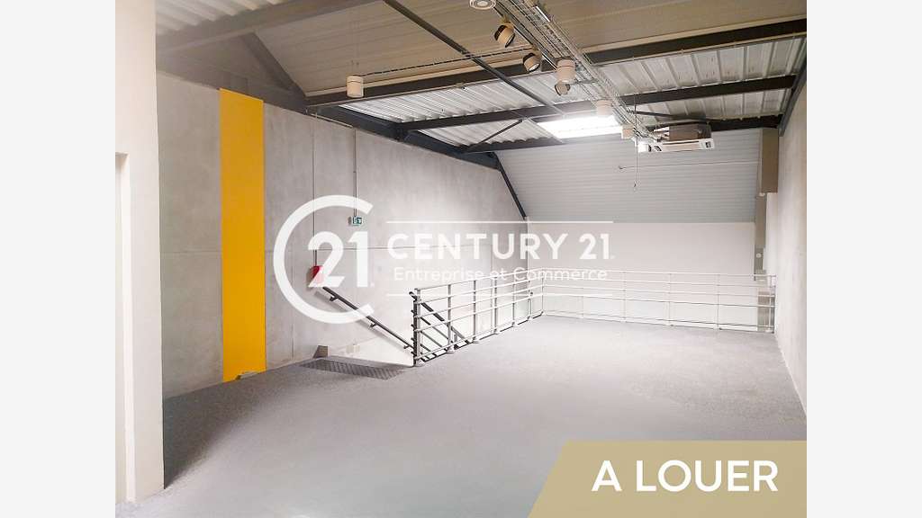 A louer local 180m² à Guérande Villejames 
