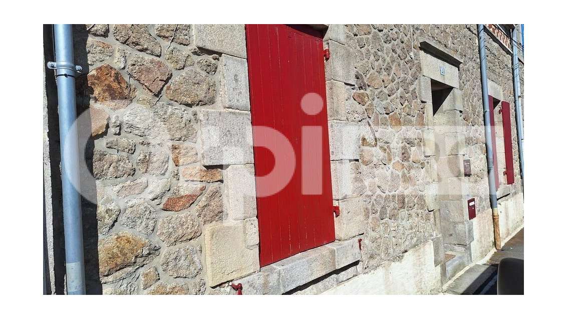 A louer bureau 15 m² GUERANDE Centre ville