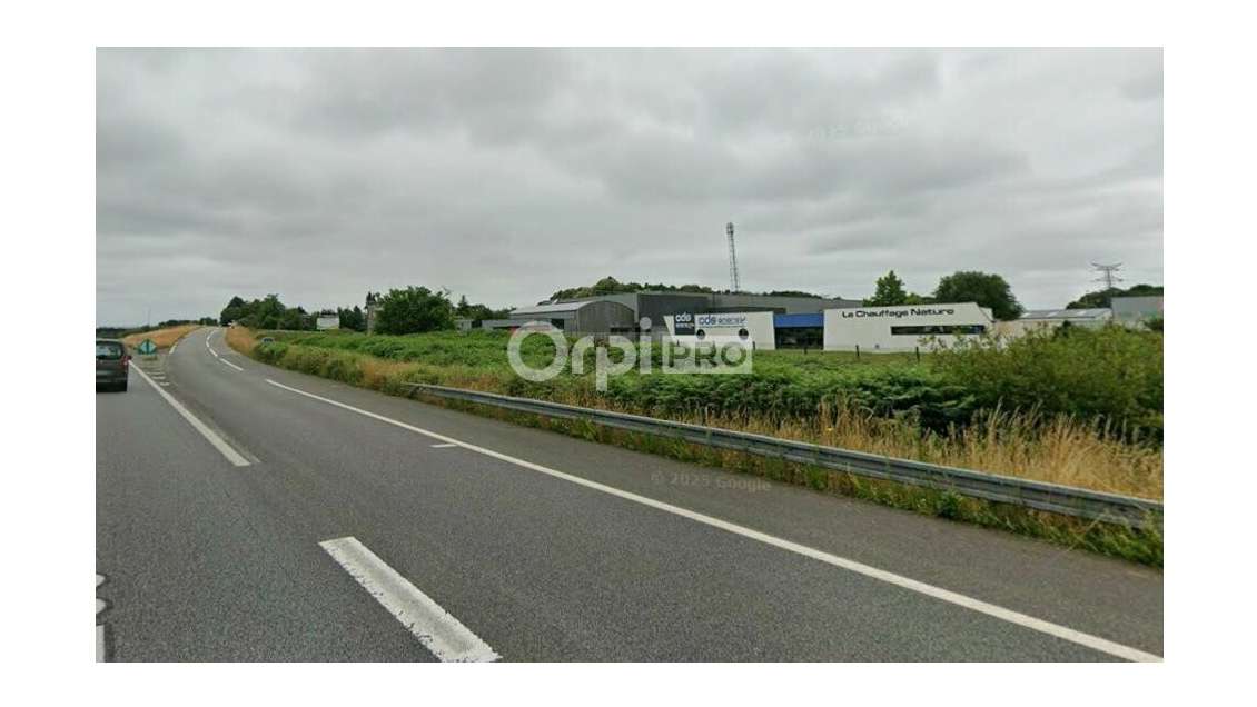 AV bureaux 211m² empl premium RN 165 à Guidel