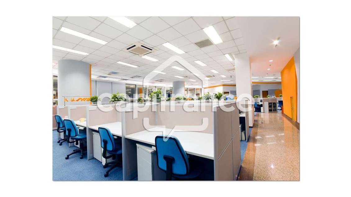 Bureaux 300m² à louer proche de Guingamp