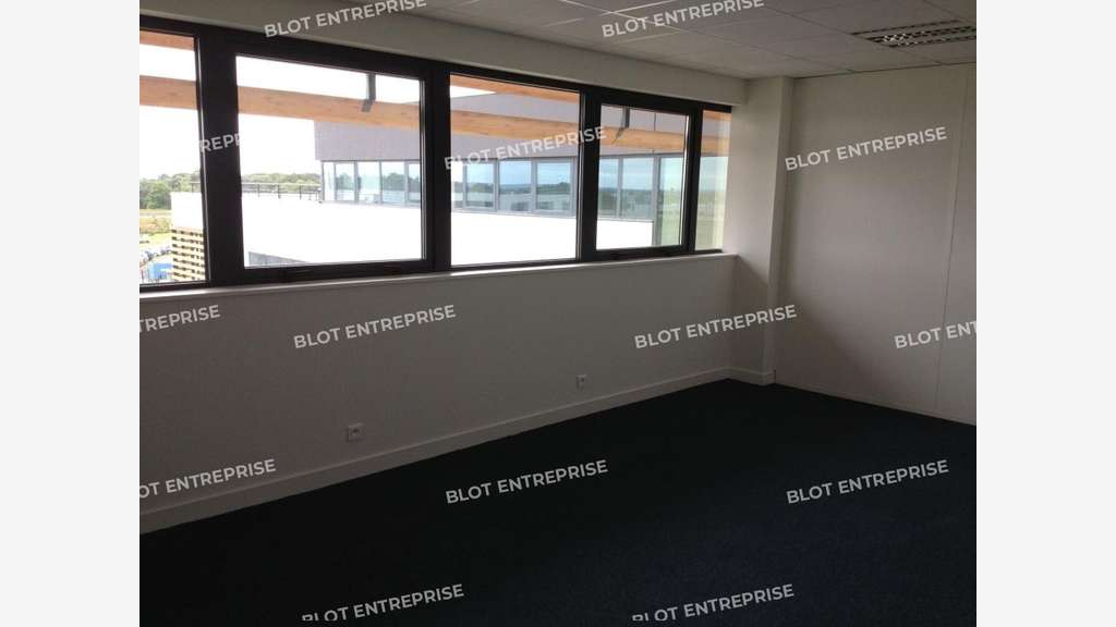 A louer bureaux 20m² à Guipavas Zone de Prat Pip 