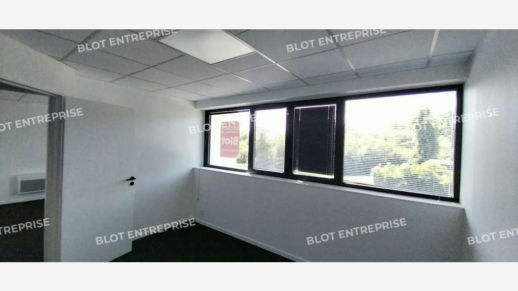A louer bureaux 126m² R+1 à Brest