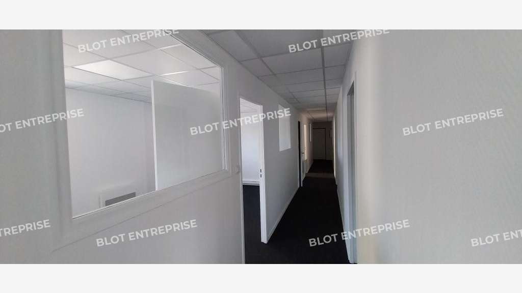 A louer bureaux 126m² R+1 à Brest