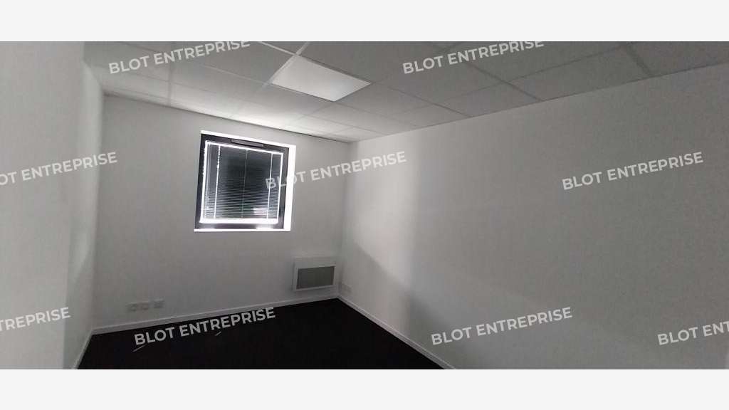 A louer bureaux 126m² R+1 à Brest