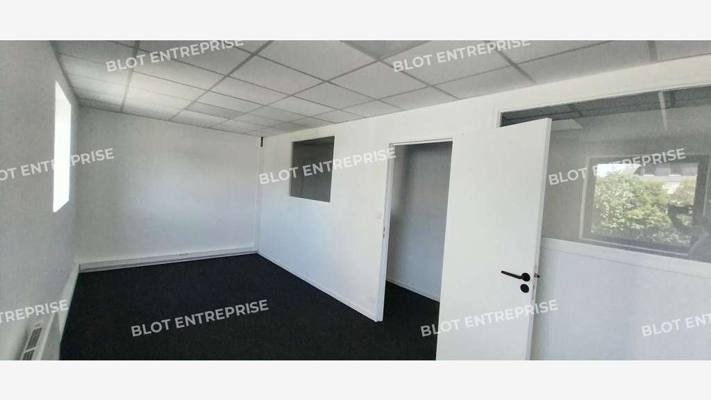 A louer bureaux 126m² R+1 à Brest
