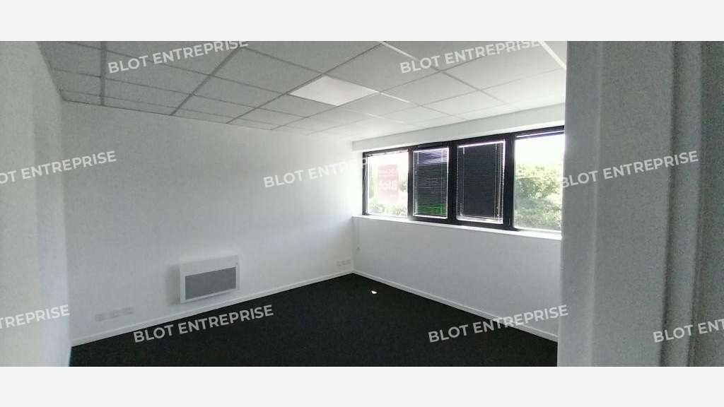 A louer bureaux 126m² R+1 à Brest