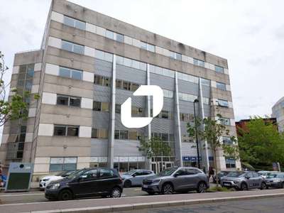 A louer Bureaux 154m² Guyancourt