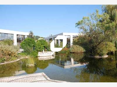 A louer Bureaux 106m² Guyancourt