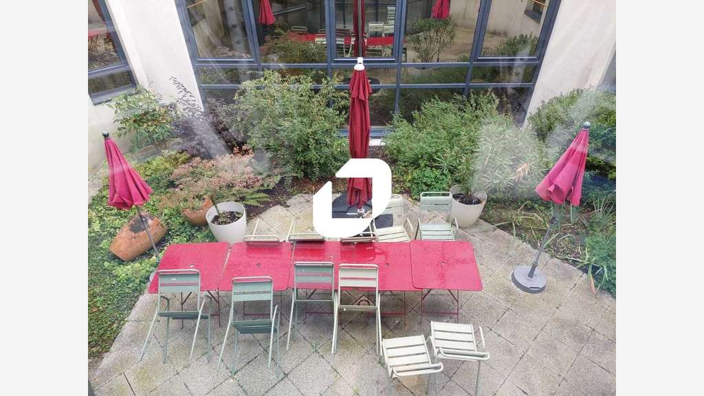 A louer Bureaux 496m² Guyancourt