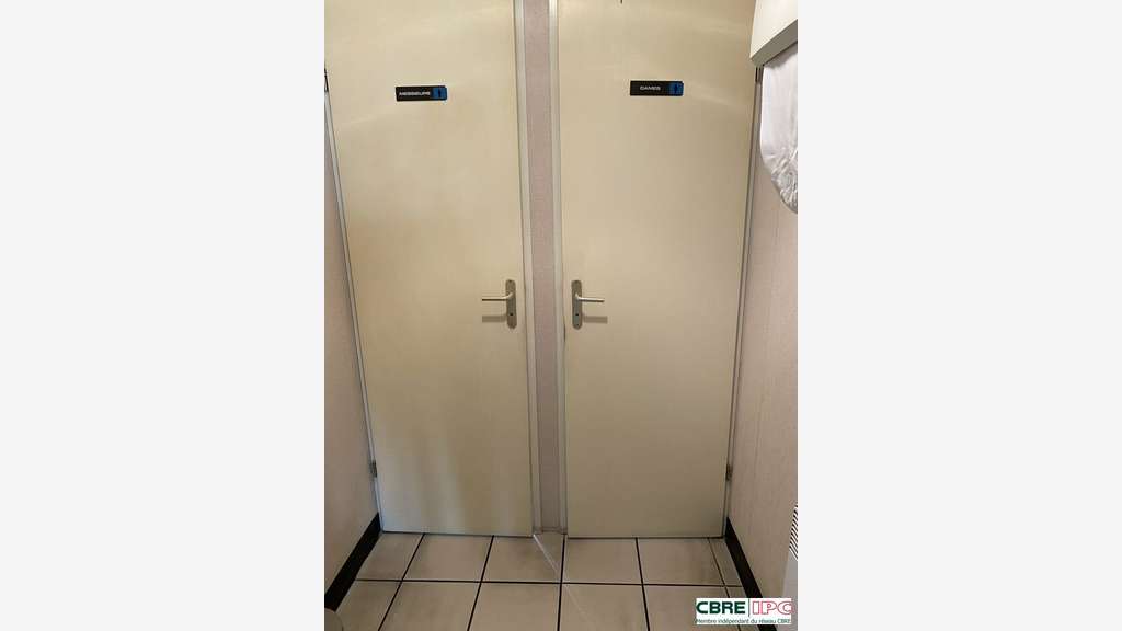 Location bureaux 400m² ZI Rocade Sud à Hagetmau