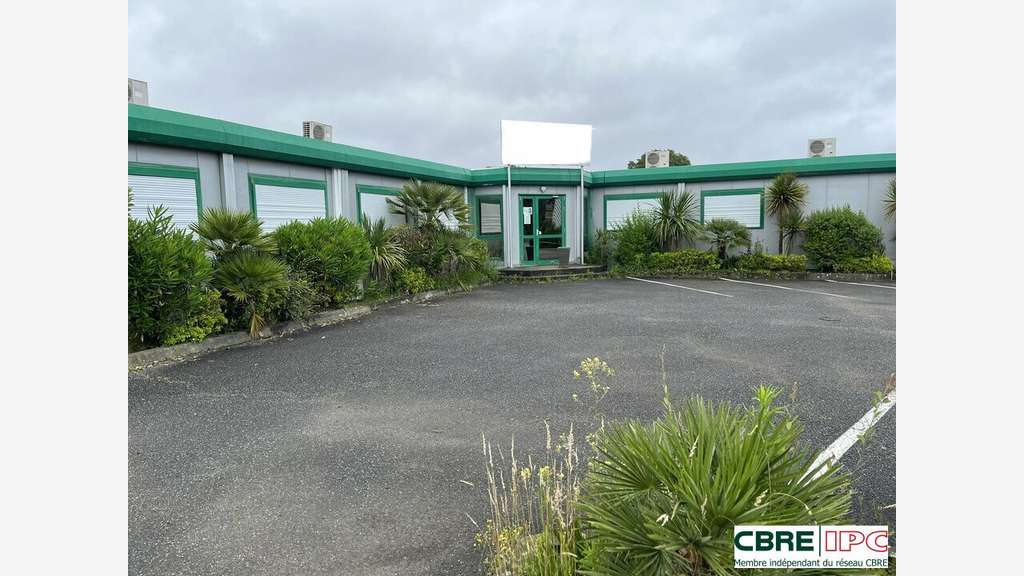 Location bureaux 400m² ZI Rocade Sud à Hagetmau