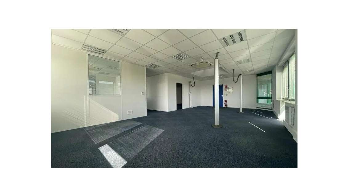 À louer bureaux 265m² à Harfleur 