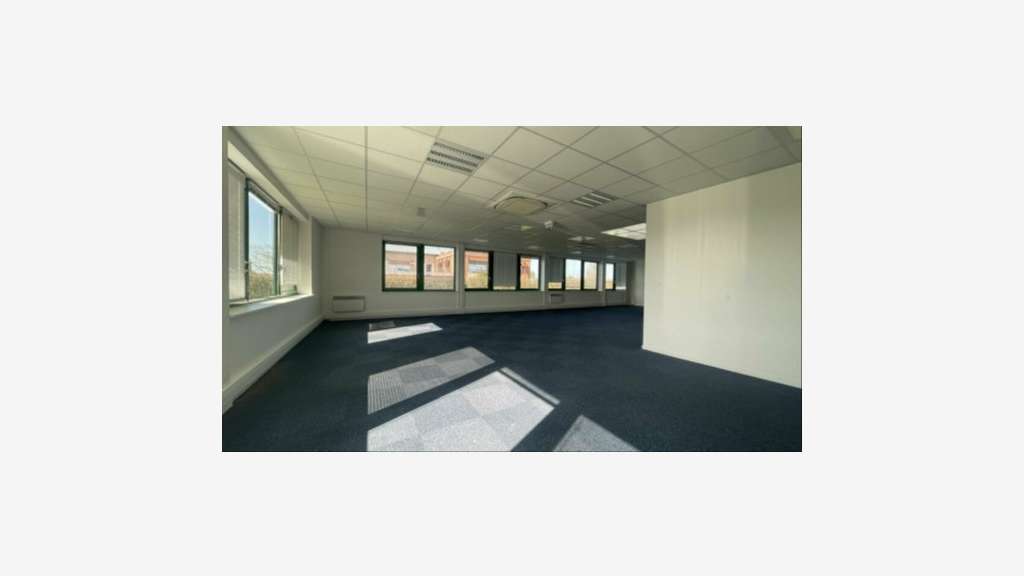À louer bureaux 265m² à Harfleur