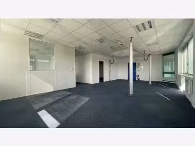 À louer bureaux 265m² en zone dynamique à Harfleur