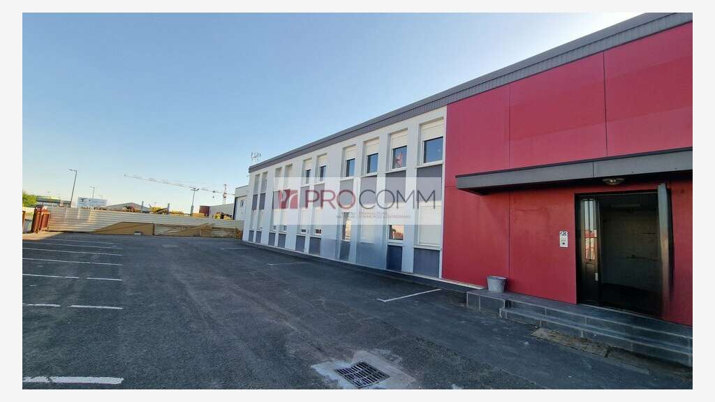 A louer bureaux lumineux de 175m² à Hauconcourt