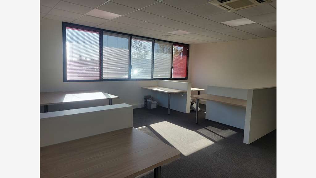 A louer bureaux 95,50m² an ZA à Haute Goulaine