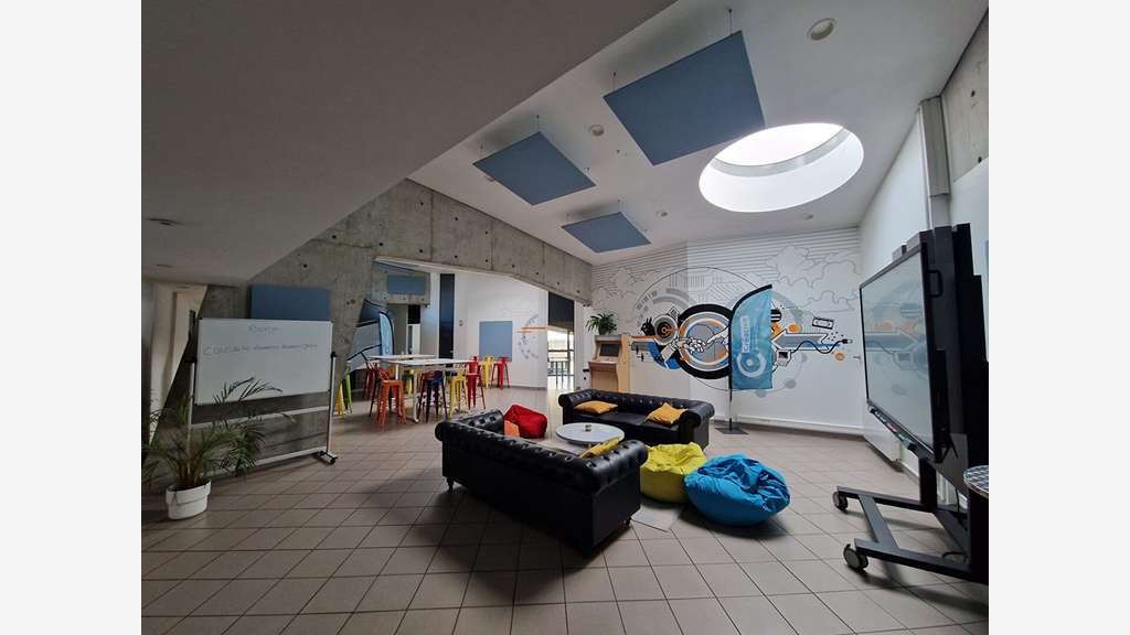 A louer immeuble de bureaux 761m² au Nord de Caen