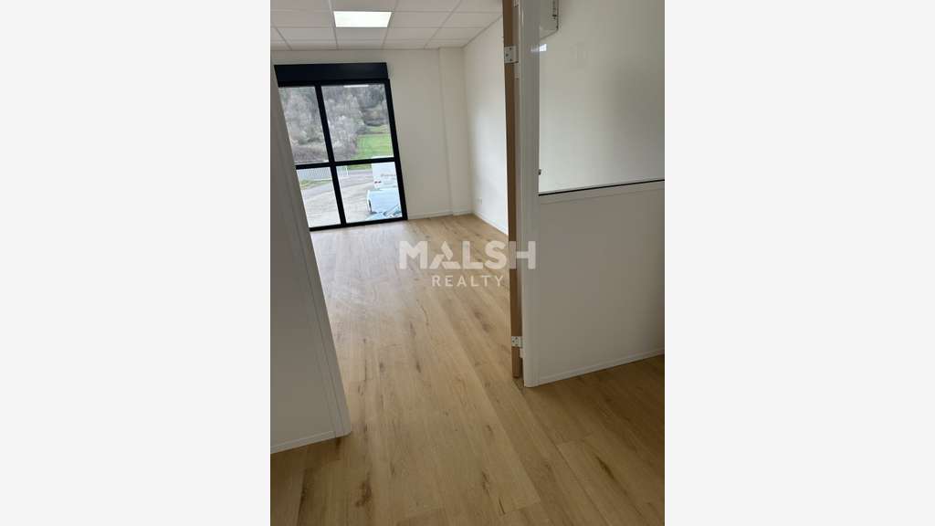 Bureaux à louer 70m² divisible en ZA à Heyrieux