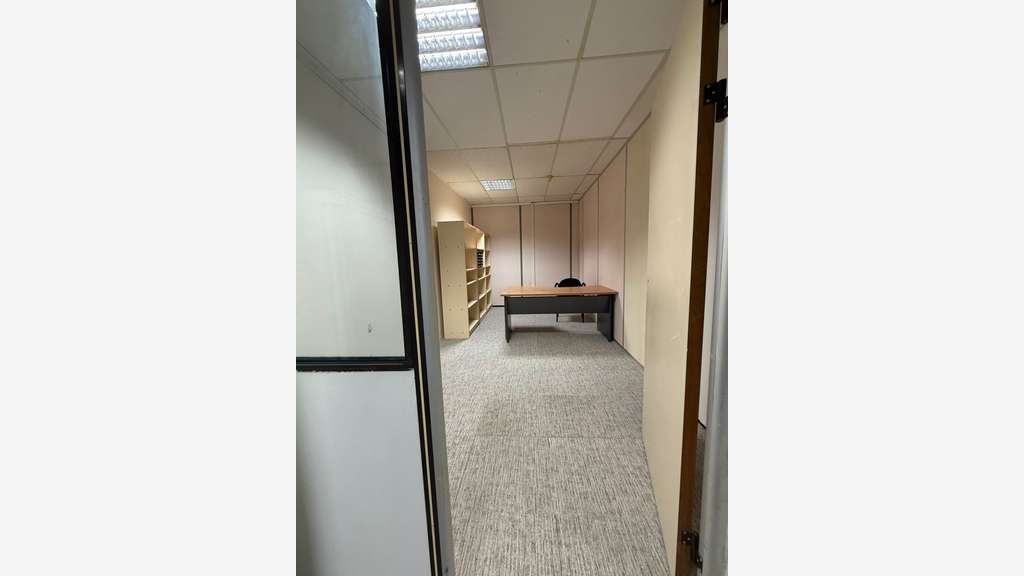 Surfaces de bureaux à louer à Houilles