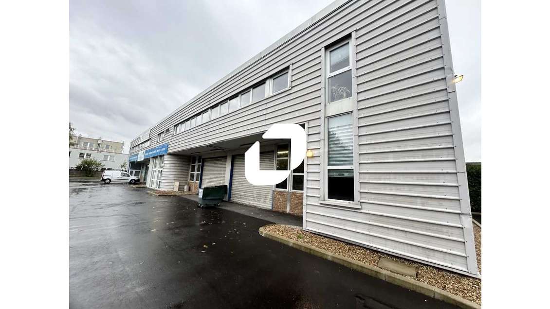 A louer Bureaux 500m² Houilles