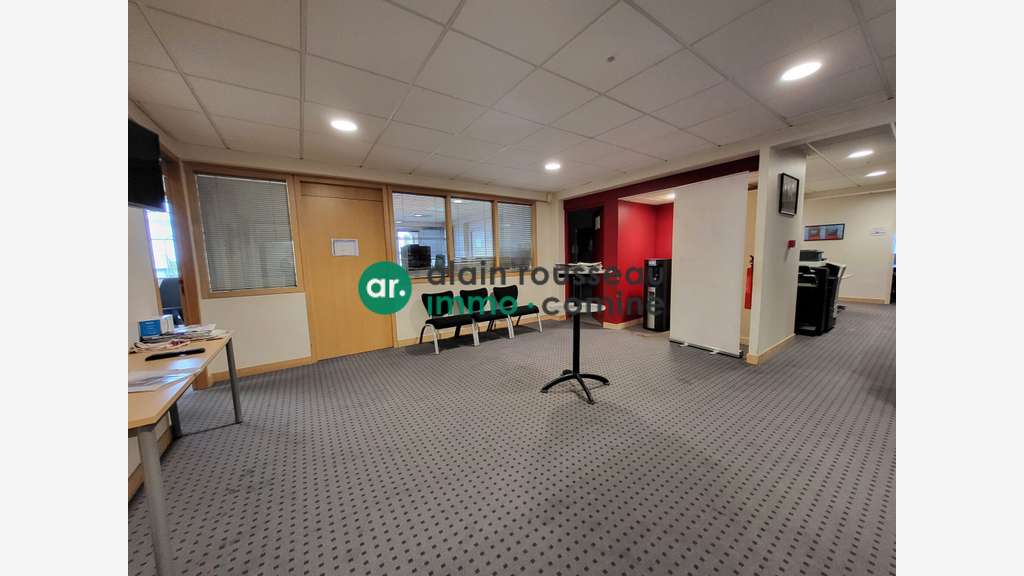 A louer bureaux 720m² à Angers hyper centre