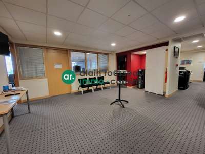 A louer bureaux 720m² à Angers hyper centre