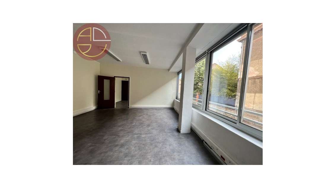 A louer bureaux 50m² Toulouse centre les Chalets