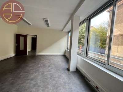 A louer bureaux 50m² Toulouse centre les Chalets