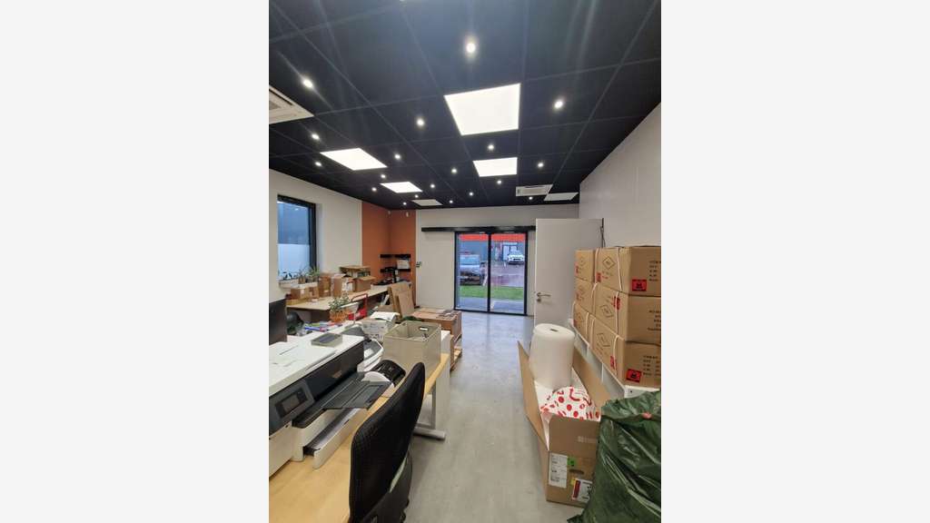 A louer bureaux 96m² RDC au Sud de Caen
