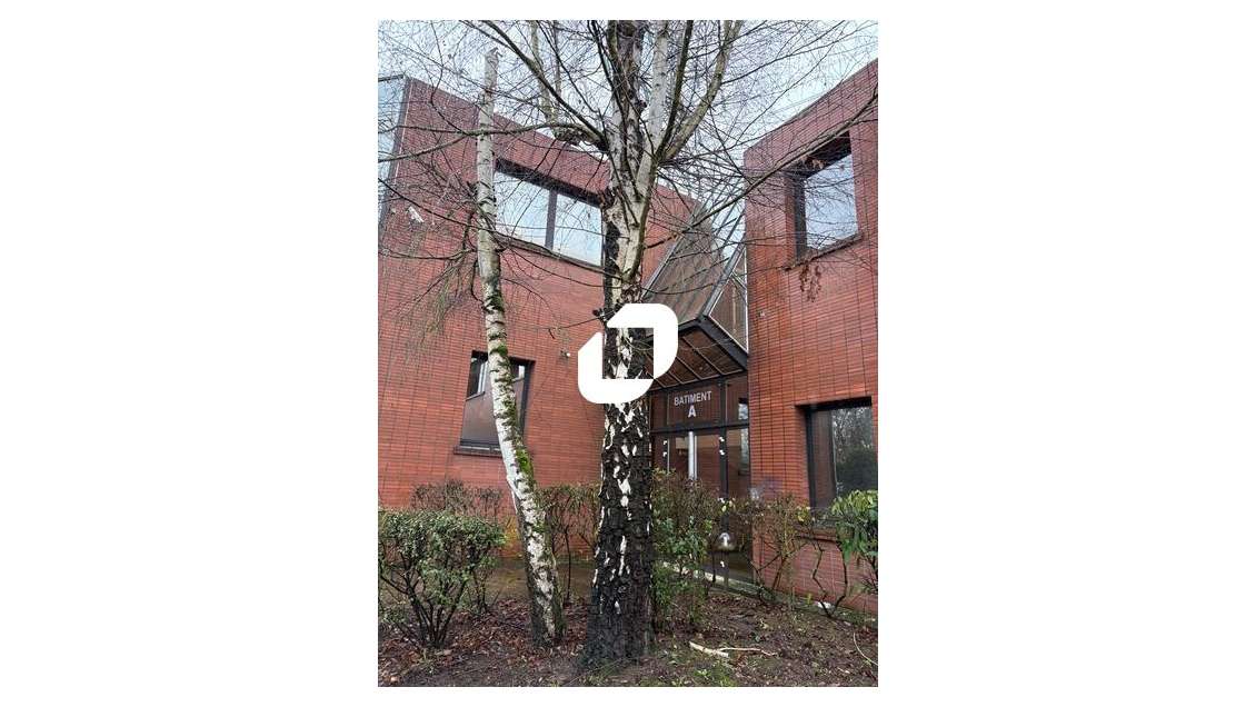 A louer Bureaux 122m² Igny