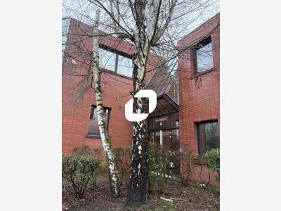 A louer Bureaux 122m² Igny