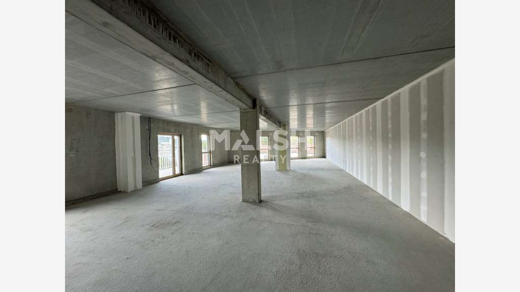 A louer bureaux 300m² à Saint-Étienne La Terrasse