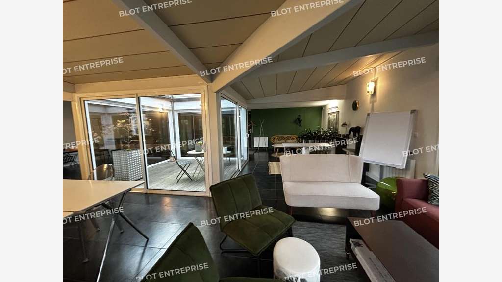 A louer bureaux 118m² Saint Herblain