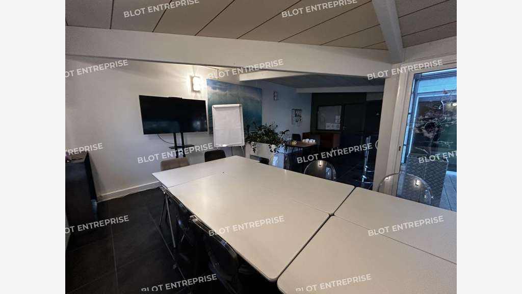 A louer bureaux 118m² Saint Herblain