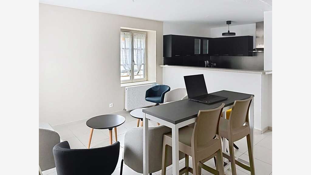 A louer deux bureaux privatifs 11et 14m² à Ingré