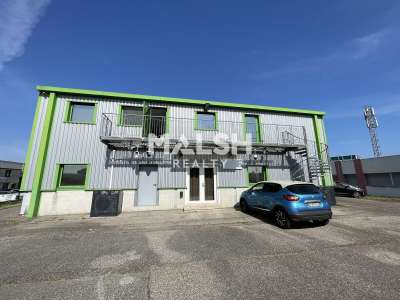 Bureaux 154m² R+1 à louer à Irigny