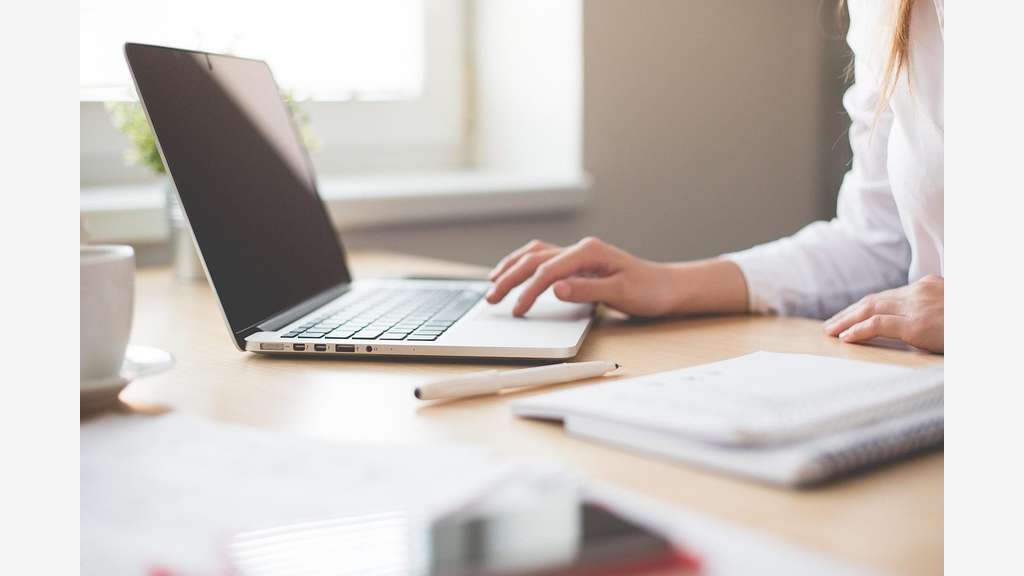 A louer bureau avec showroom à Issoire