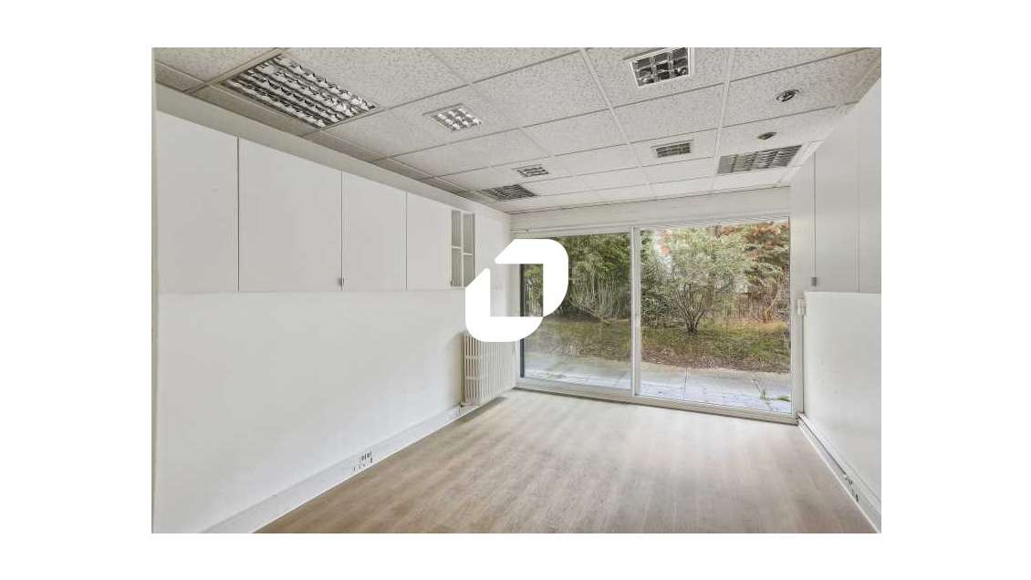 A louer Bureaux 100m² Issy les moulineaux