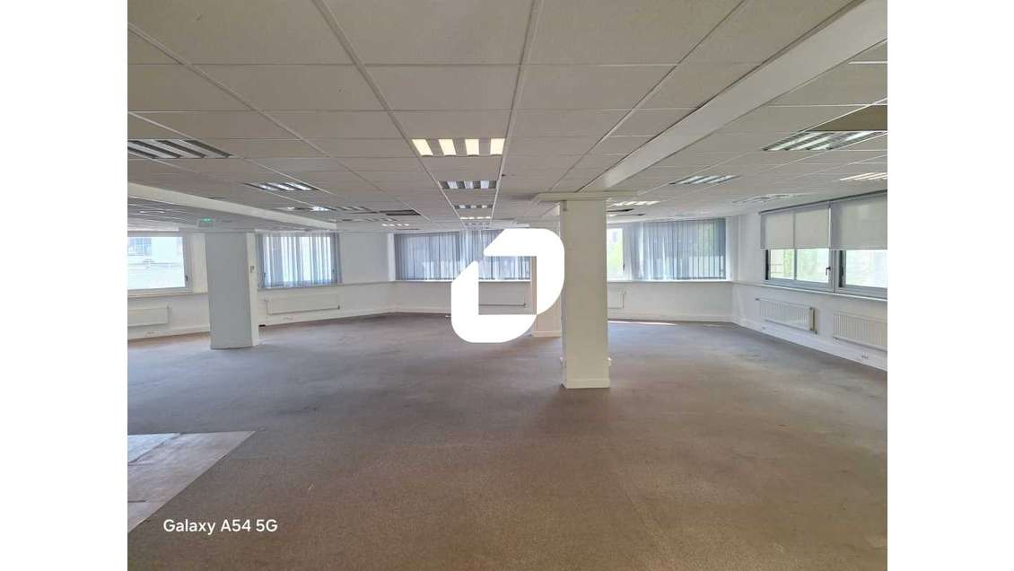 A louer Bureaux 177m² Issy les moulineaux